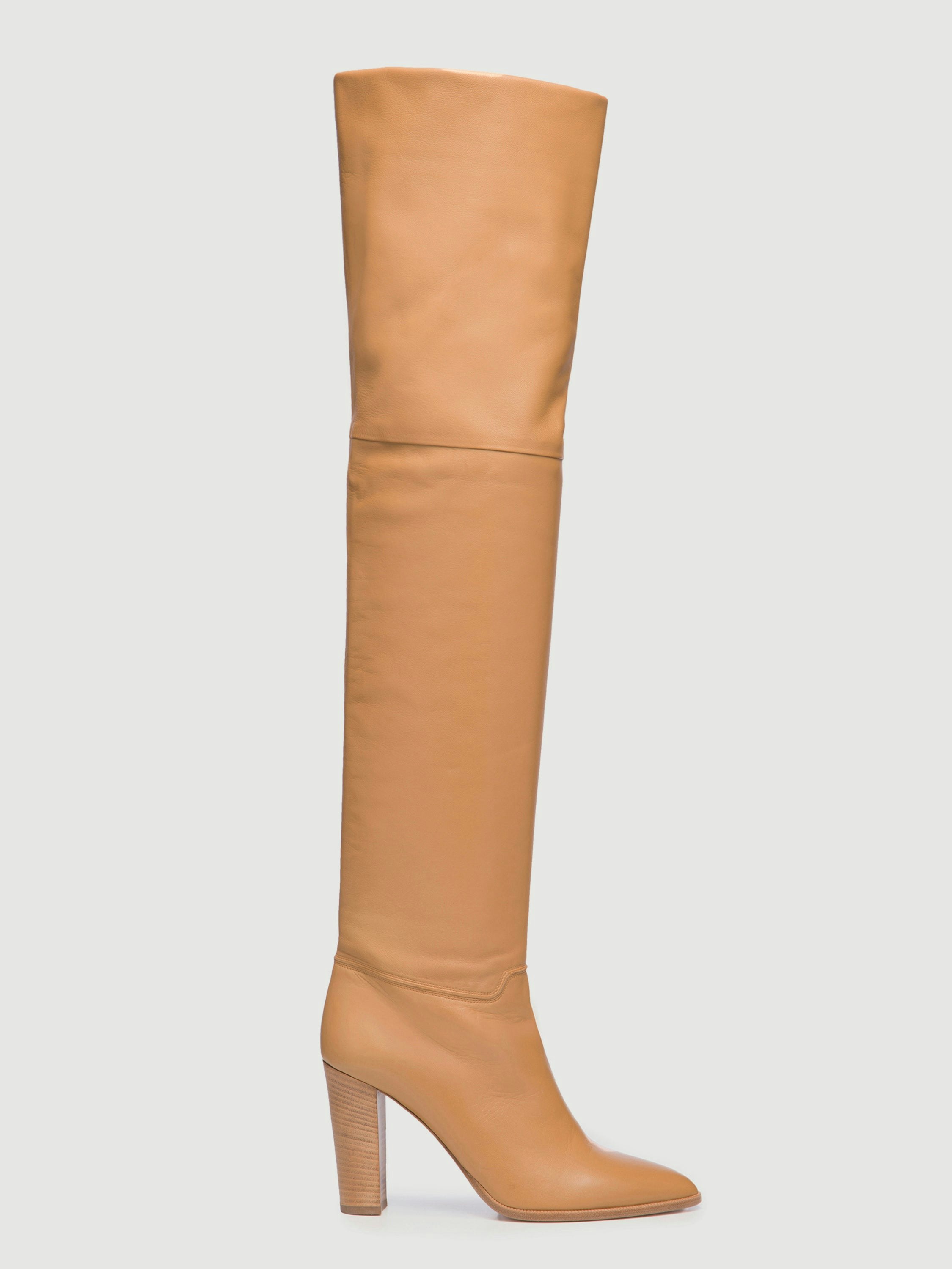 boots side view